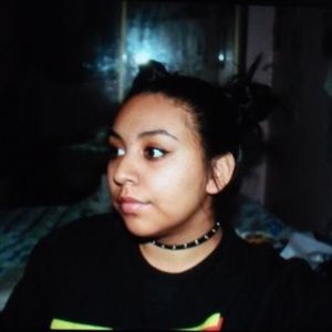 Meet your Posher, Daphne